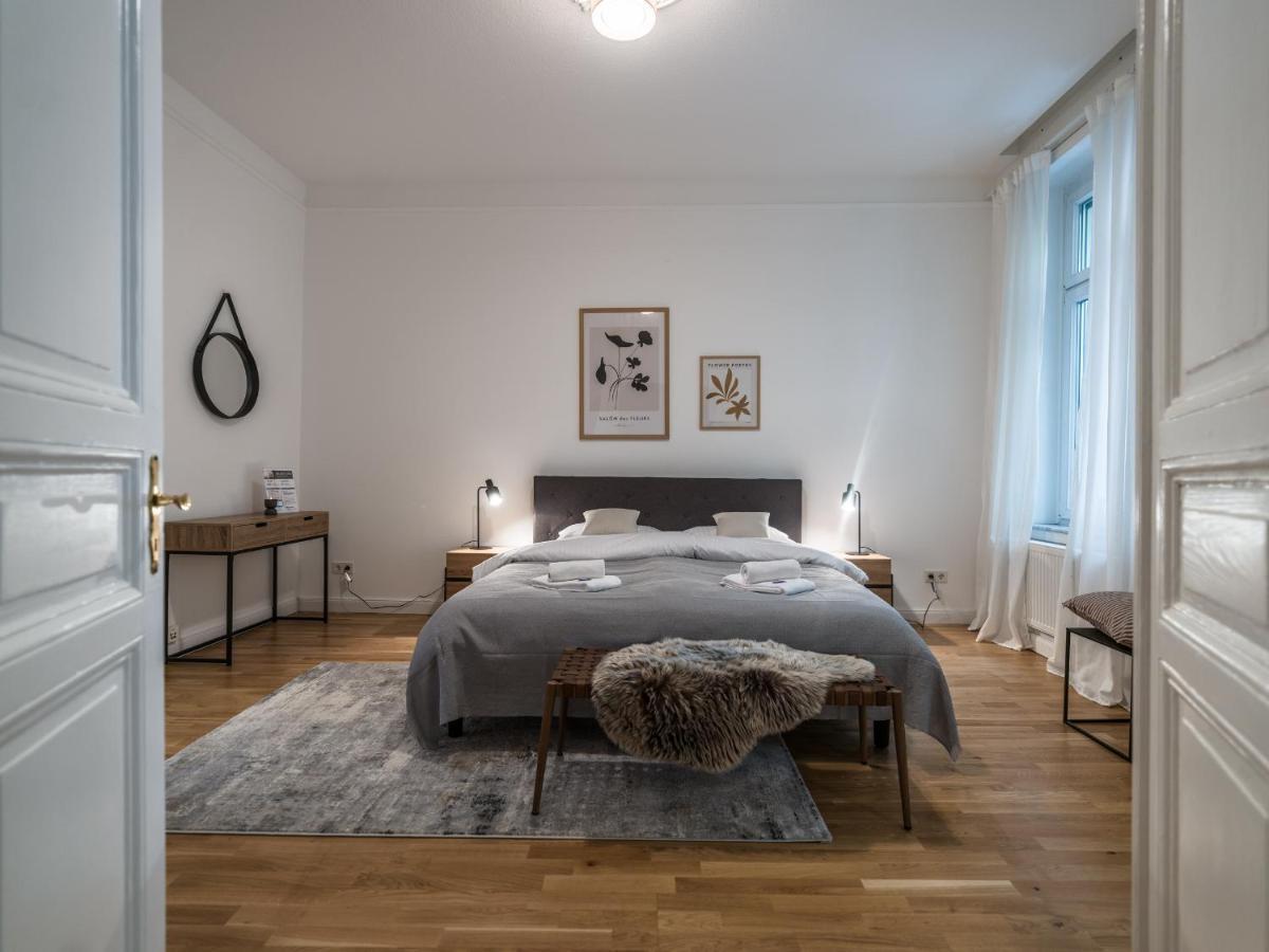 Hochwertige Altbauwohnung Im Modernen Stil In Wiesbaden - Kueche - Terrasse - Wlan - Zentral Esterno foto